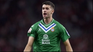 El Arsenal pasa de Joan García y firma a Neto / Transfermarkt
