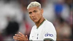 Richarlison tiene los días contados en el Tottenham: ya ha recibido una oferta | MARCA